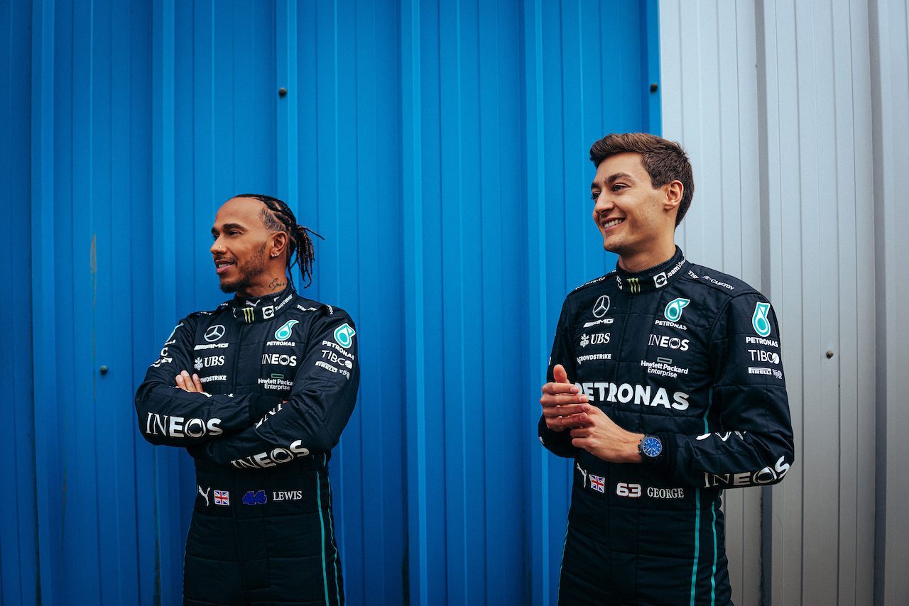 Hamilton: ‘Russell heeft alles in zich om Mercedes te leiden’