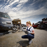 10 Essentiële Doe-Het-Zelf Autoreparaties die Iedere Bestuurder Moet Kennen